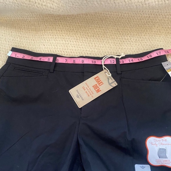 Dockers. Khaki Diem casual women pants - Picture 3 of 8